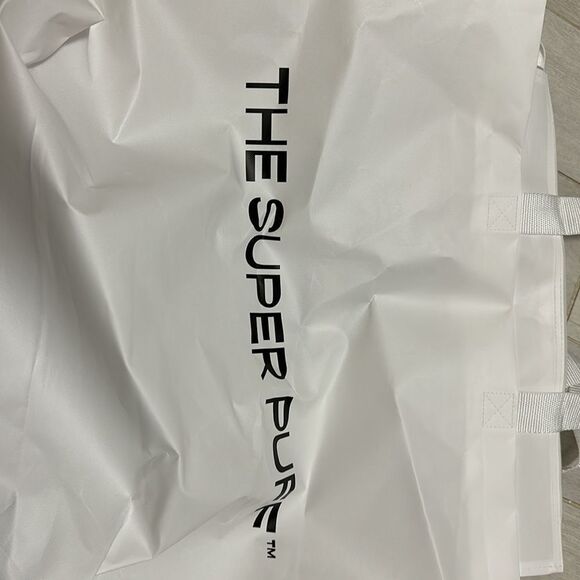 Aritzia tote new zip top - Picture 2 of 5